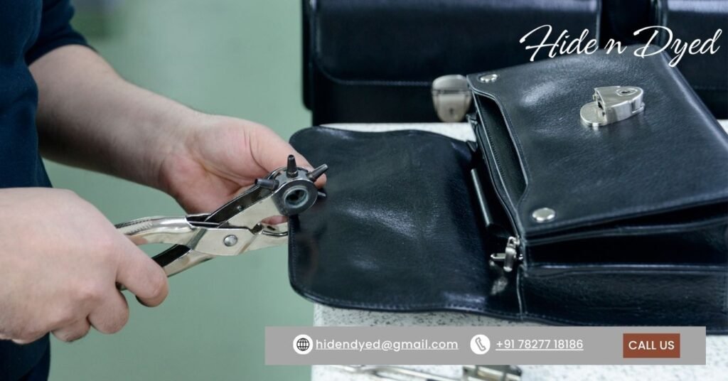 leather purse manufacturer in Delhi